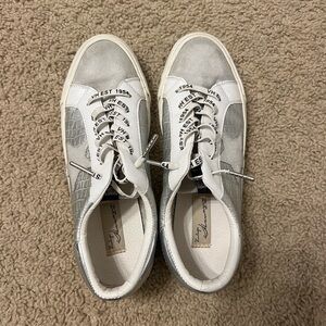 Vintage Havana Sneakers